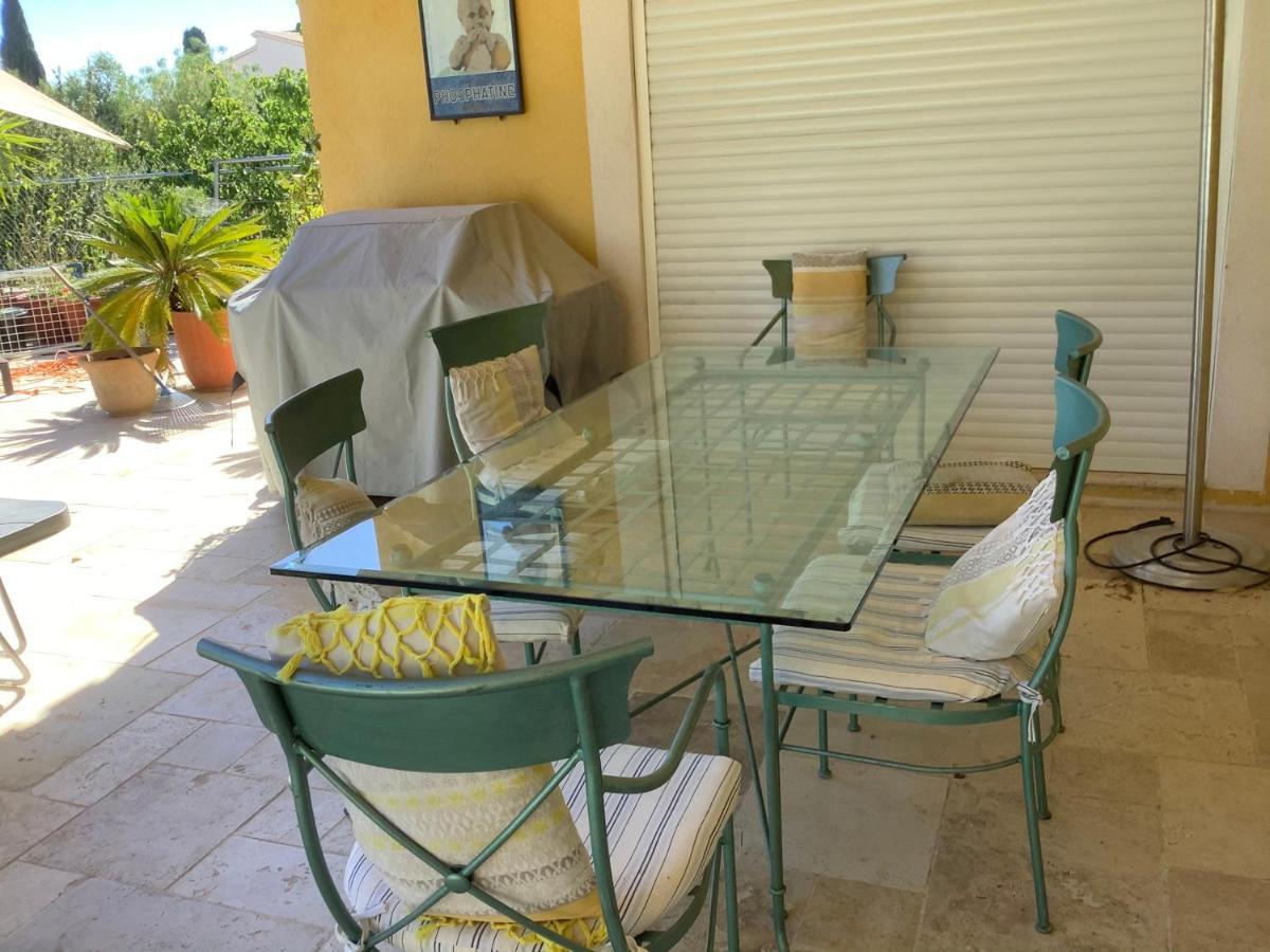 Villa De La Terre Blanche Sanary-sur-Mer Luaran gambar
